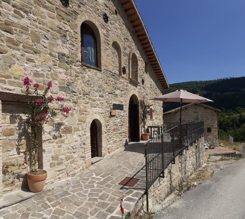 Agriturismo Marcofrate, A Retreat In The Nature Valtopina Esterno foto